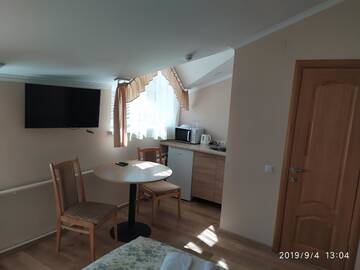 Фото номера Трехместный номер Отель Hotel Hlybokaye г. Глубокое 4